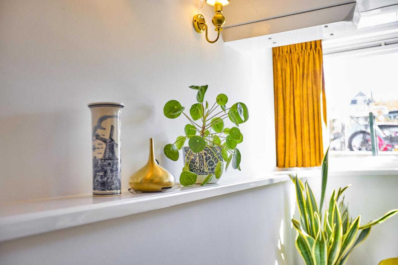 Studio Next To Skinny Bridge Near Rembrandtsquare أمستردام المظهر الخارجي الصورة