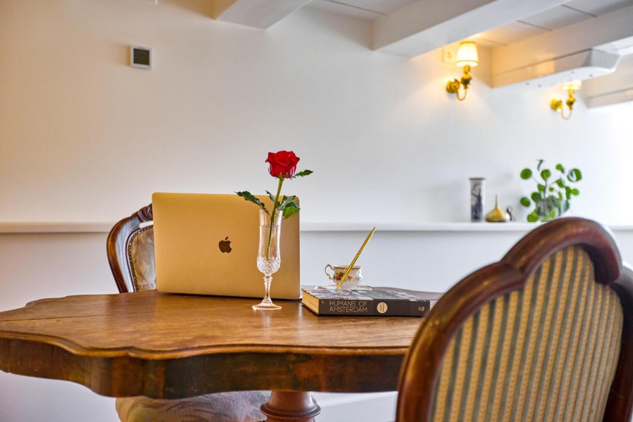 Studio Next To Skinny Bridge Near Rembrandtsquare أمستردام المظهر الخارجي الصورة