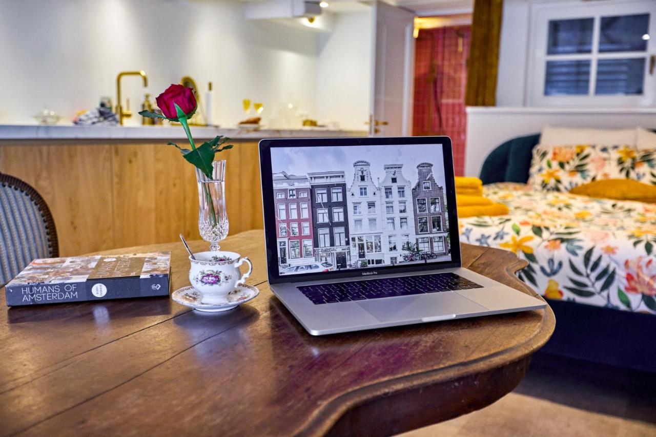 Studio Next To Skinny Bridge Near Rembrandtsquare أمستردام المظهر الخارجي الصورة
