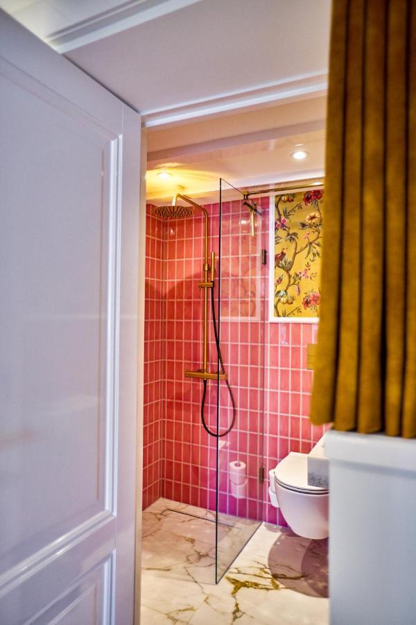 Studio Next To Skinny Bridge Near Rembrandtsquare أمستردام المظهر الخارجي الصورة